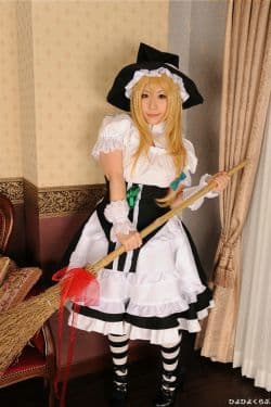 
丹雫ひよ《東方Project》Kirisame Marisa  写真集