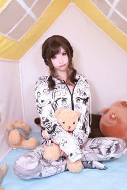 
 尤物清水由乃 – 漫画女孩