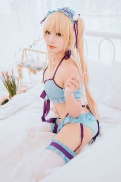 
Messie Huang 《Eriri sexy》 写真集