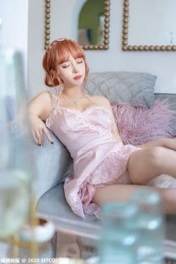 
 VOL.198 《粉色睡裙》 写真集