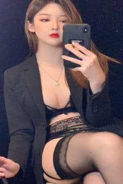 
 一小央泽 – 优雅的坏女人罢了