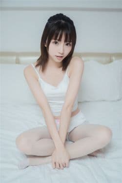 
 VOL.269 《白色套装》 写真集