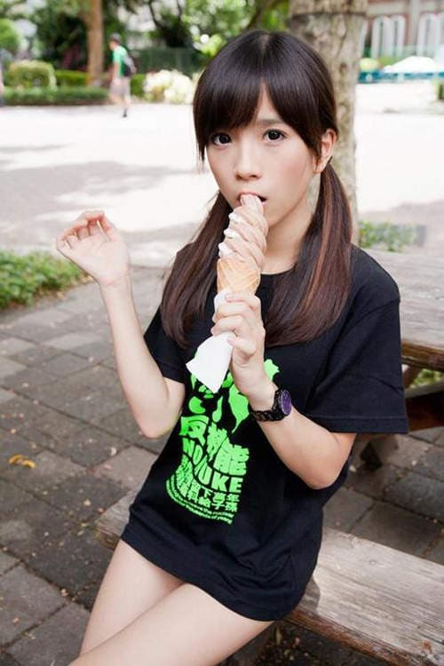 双马尾正妹 虞成敬 清纯外拍学生妹模样超可爱 双马尾正妹 虞成敬 清纯外拍学生妹模样超可爱