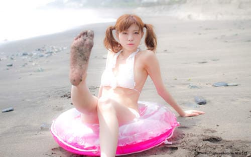 双马尾正妹 松川佑依子 趁这最后的夏天跑去海边玩耍吧