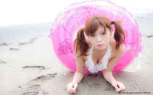 双马尾正妹 松川佑依子 趁这最后的夏天跑去海边玩耍吧