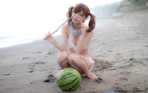 双马尾正妹 松川佑依子 趁这最后的夏天跑去海边玩耍吧