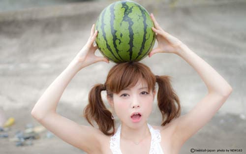 双马尾正妹 松川佑依子 趁这最后的夏天跑去海边玩耍吧