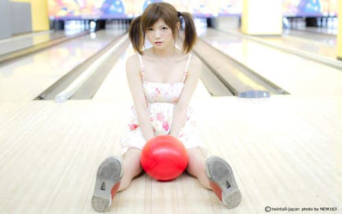 双马尾正妹 松川佑依子 趁这最后的夏天跑去海边玩耍吧