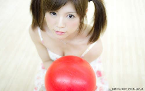 双马尾正妹 松川佑依子 趁这最后的夏天跑去海边玩耍吧