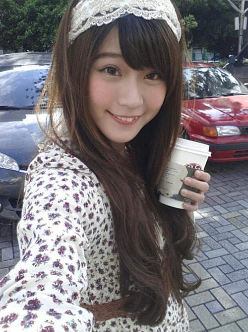 电机系女孩　邱俞瑄　腿长貌美的可爱双马尾正妹