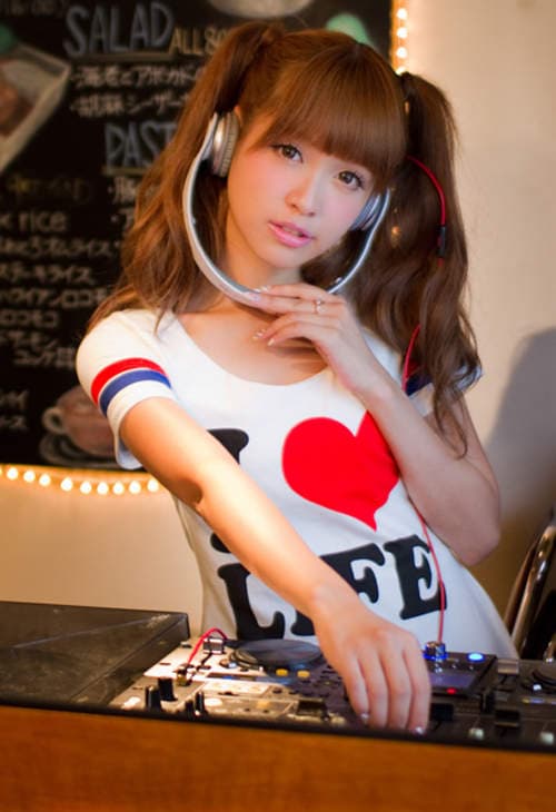 《日本双马尾百景》教科书上绝对看不到的日本美景都在这里ෆ◕ㅂ◕ෆ