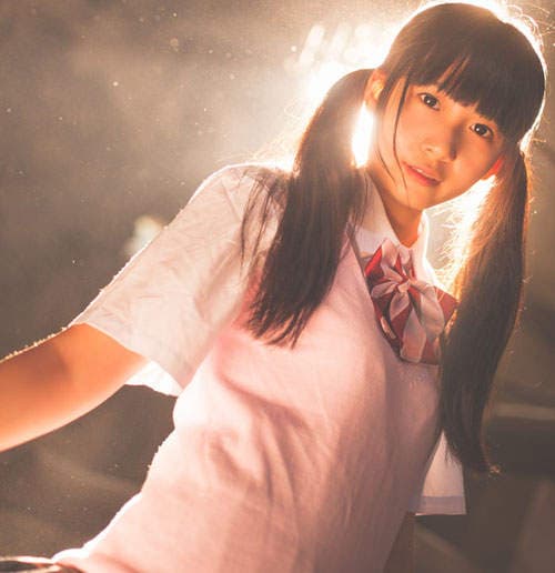 女子高中生X2 空气中的颗粒让人很有感觉 女子高中生X2 空气中的颗粒让人很有感觉