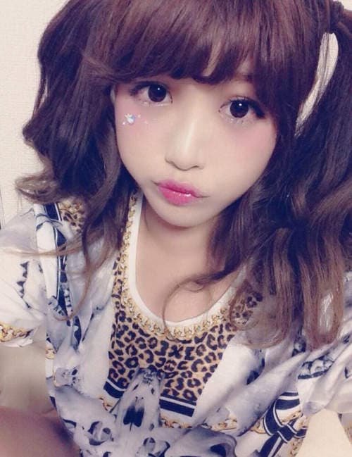 樱井里佳　G罩杯＋双马尾还有比这个更犯规的吗