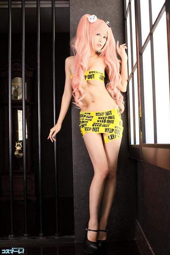 甜美性感《天使梨樱》腿这么长真的太犯规了啦