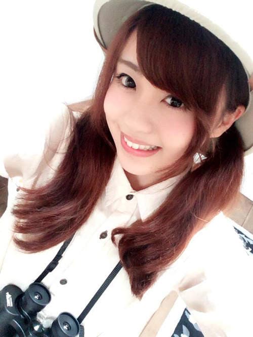 无料素材正妹《河村友歌》意外发现综合了好多人的明星脸