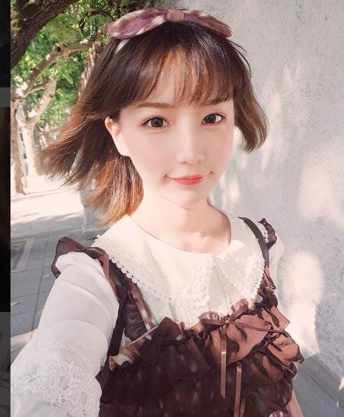 《犬神洛洛子》胸口图案到底是狐狸还是猫呢？