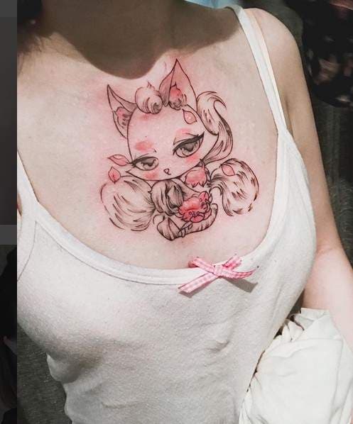 《犬神洛洛子》胸口图案到底是狐狸还是猫呢？