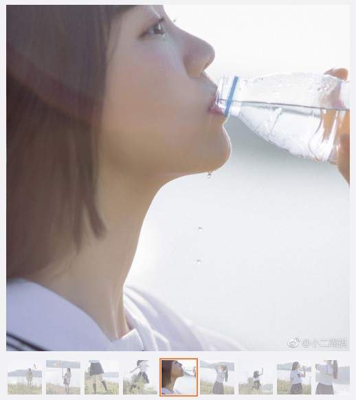 《鲤鱼旗制服妹》百褶裙加上白皙大腿这就是最美的景色