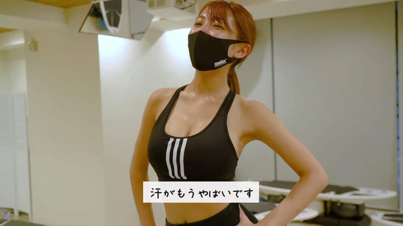 【有片】Surf Fit《冲浪肌肉训练》乳此凶器站在板上平衡感的掌握也要很小心