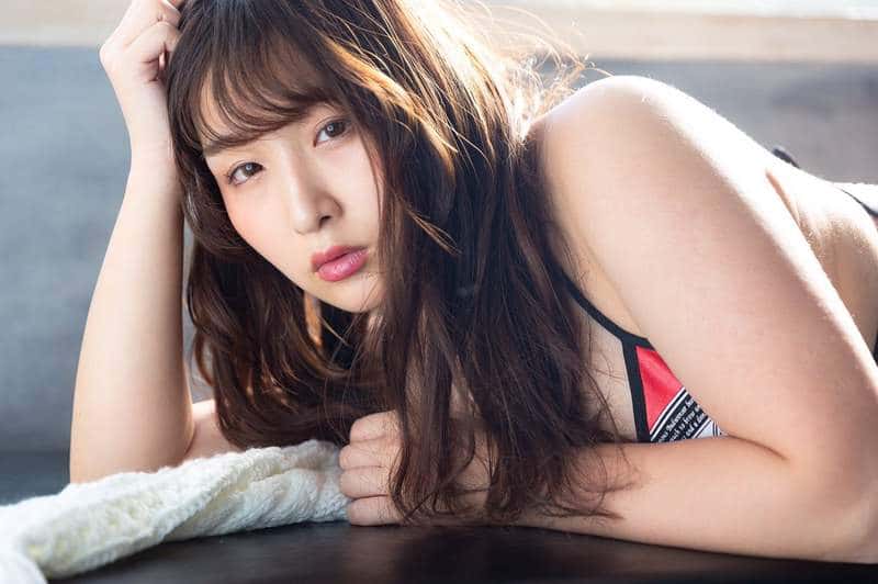 欧派横纲《吉田实纪》非常喜欢吃美食的普拉斯写真偶像 欧派横纲《吉田实纪》非常喜欢吃美食的普拉斯写真偶像