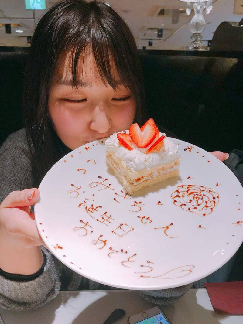 欧派横纲《吉田实纪》非常喜欢吃美食的普拉斯写真偶像 欧派横纲《吉田实纪》非常喜欢吃美食的普拉斯写真偶像