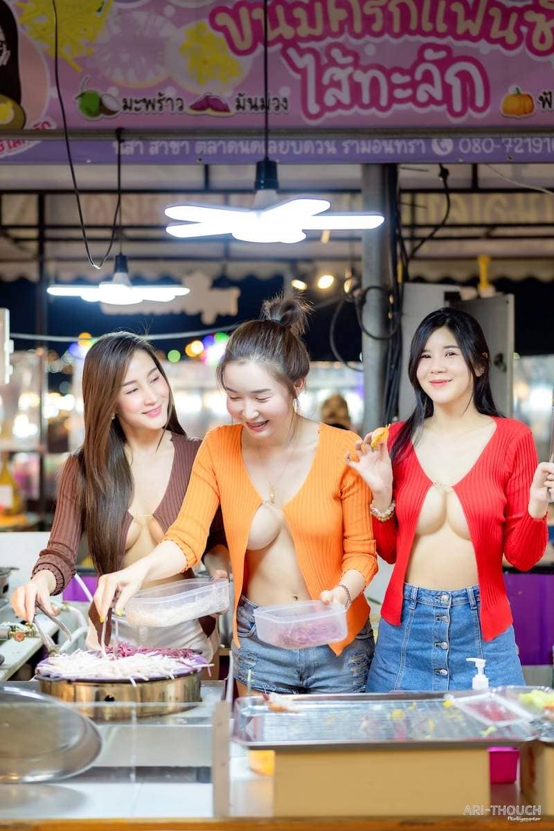 【有片】巨乳聚人心《袒胸露乳真空罩衫》泰国蛋卷妹收入暴涨4倍，「肉色诱惑＝财富密码」引发跟风热潮