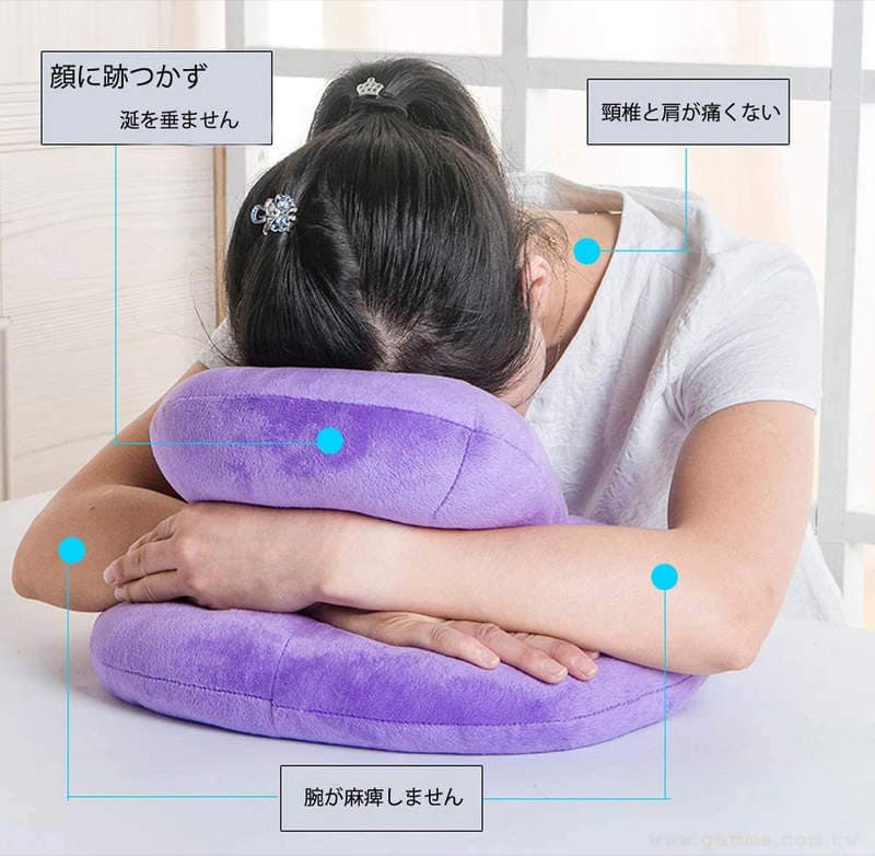 【西精大法】〝西斯新闻〞精华篇大到你无法…！《大尺度Coser》新年贺卡越看越舒虎❤免费下载！