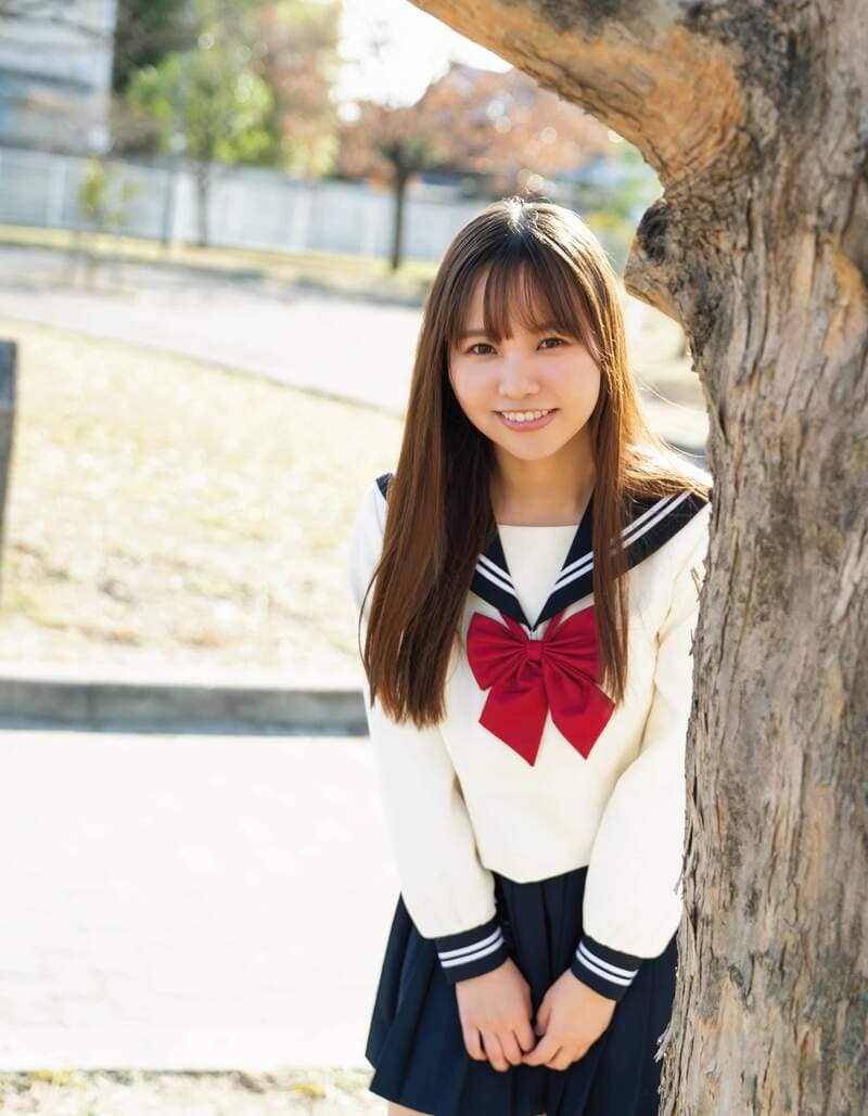 难波的写真皇牌《本郷柚巴》48系的美少女巨乳魅力