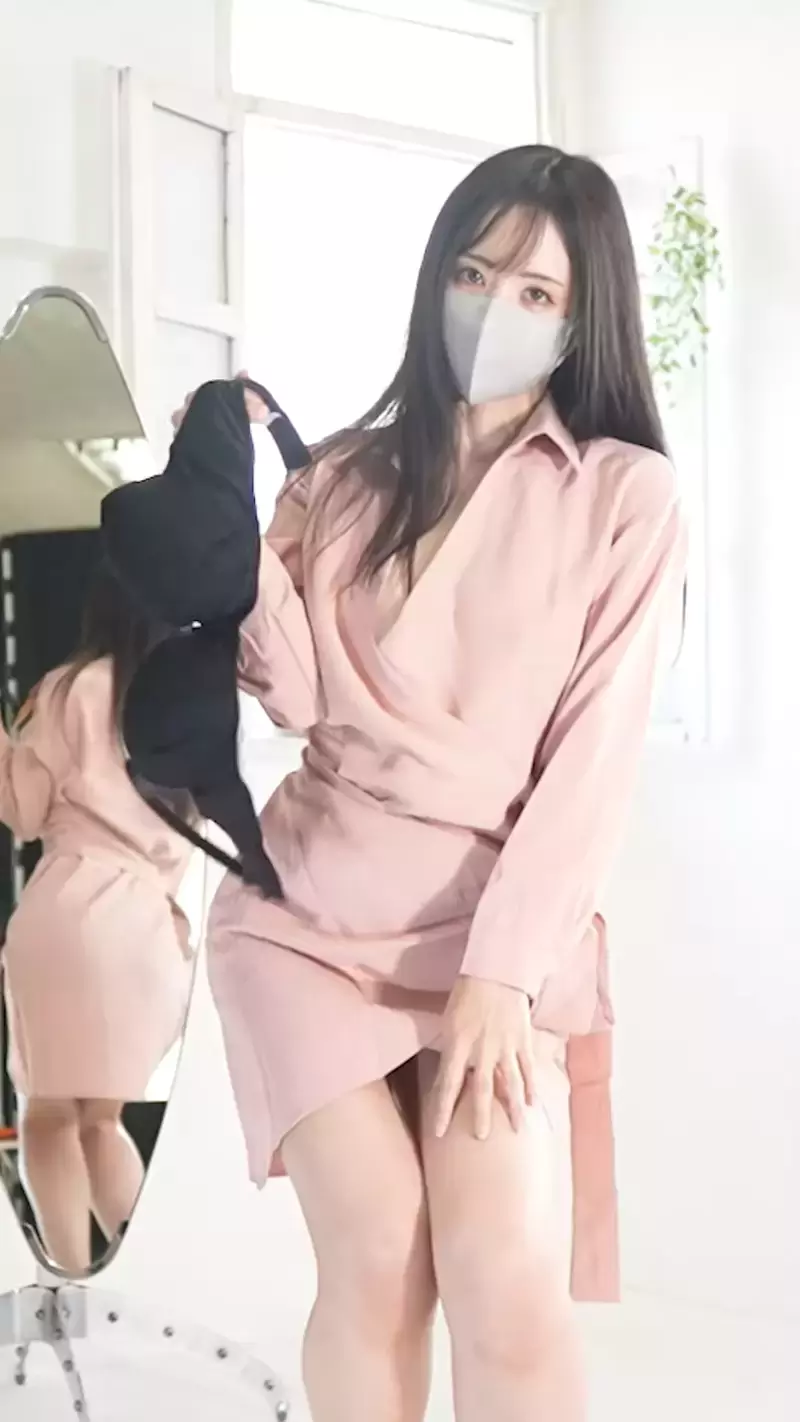 4K画质《无罩挣脱术》谢谢 NANA style 带给我们这么精彩的表演(掌声) 4K画质《无罩挣脱术》谢谢 NANA style 带给我们这么精彩的表演(掌声)