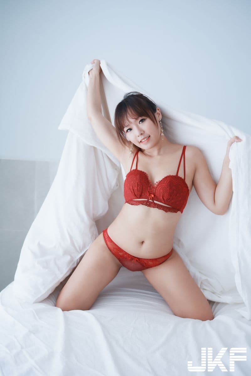JKF,噗酱,美女新闻,欧派,甜心美女69文学网