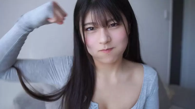 写真女星分享免费素材 100公分H杯巨乳的无料分享好佛心