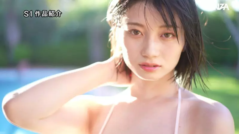 2025年的大物新人《濑户环奈》被誉为今年最强的新人，同时也是不世出的超级美女