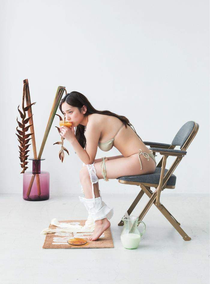 喝奶绝对都要沾上一口的《牛奶胡子》都丸纱也华刚刚一定喝了很大一口对吧XD