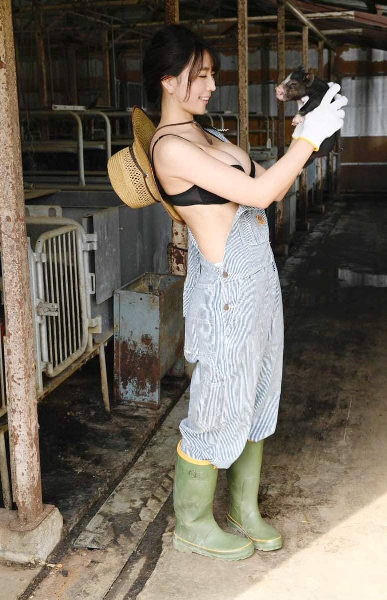 【图多】高清无码《行行出巨乳写真集》U质花絮侧拍照看爆得永生(ᗒᗨᗕ)