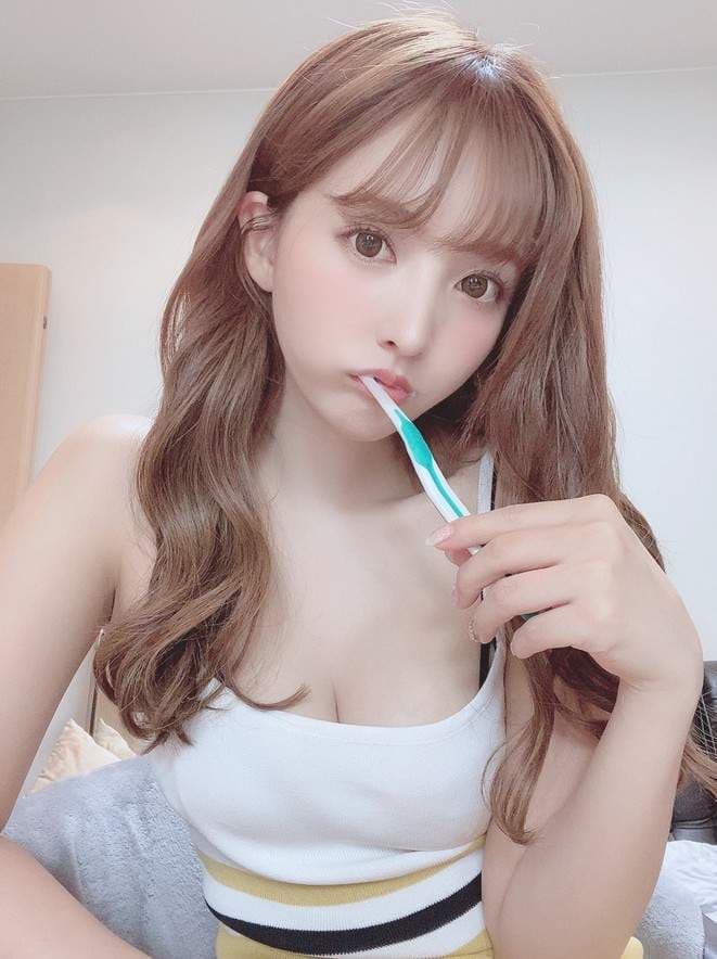 前前后后❤《三上悠亚刷牙影片》大家千万不要误会真的在刷牙XD