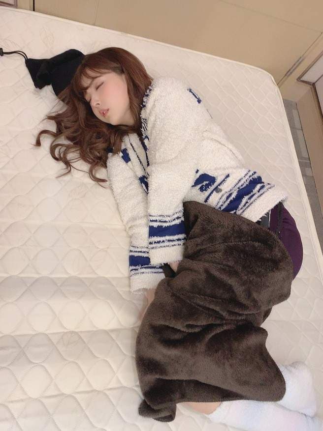 前前后后❤《三上悠亚刷牙影片》大家千万不要误会真的在刷牙XD