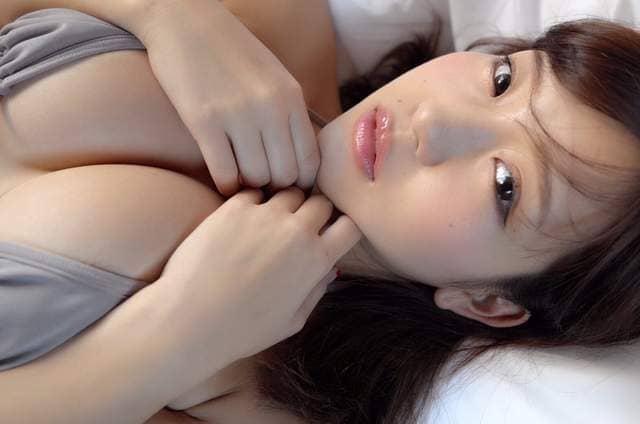 性爱影片外流《石原佑里子》日本第一美乳女大生闪电宣布引退... 性爱影片外流《石原佑里子》日本第一美乳女大生闪电宣布引退...