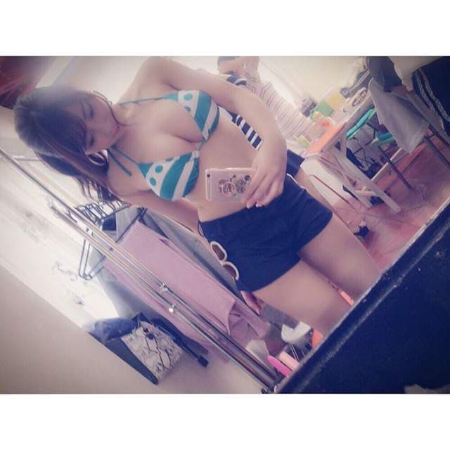 超美乳《森咲智美》穿上娜美泳装拍摄写真 真令人期待美照 ❤