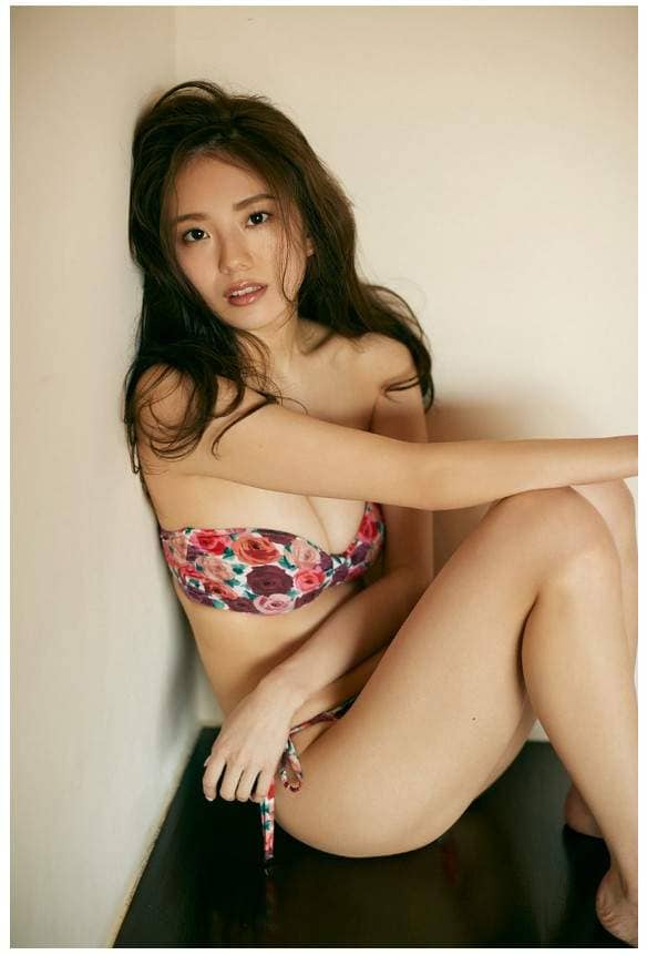 《奇迹之瘦》大胸部的伊东纱冶子神BODY让人惊叹不科学