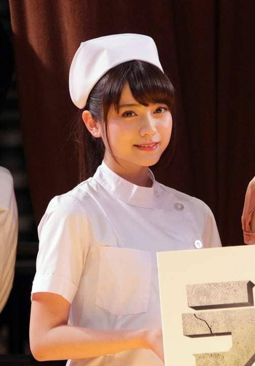 《甜美系小护士》桃月なしこ这回挑战野外露出的比基尼写真特辑 《甜美系小护士》桃月なしこ这回挑战野外露出的比基尼写真特辑