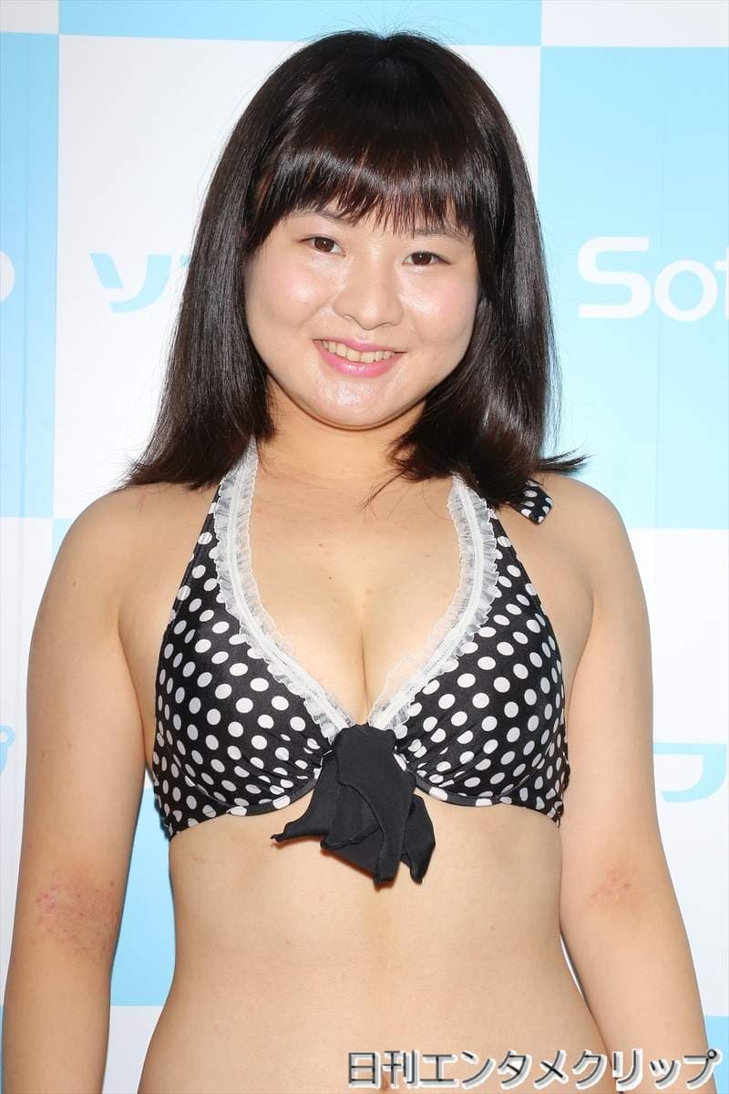 PS诈欺？《写真女星清水理央》本人和封面差这么多是怎么回事……