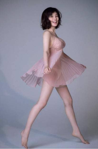 【G奶动图】《笕美和子》抵挡不住的欧派发育暴力 【G奶动图】《笕美和子》抵挡不住的欧派发育暴力