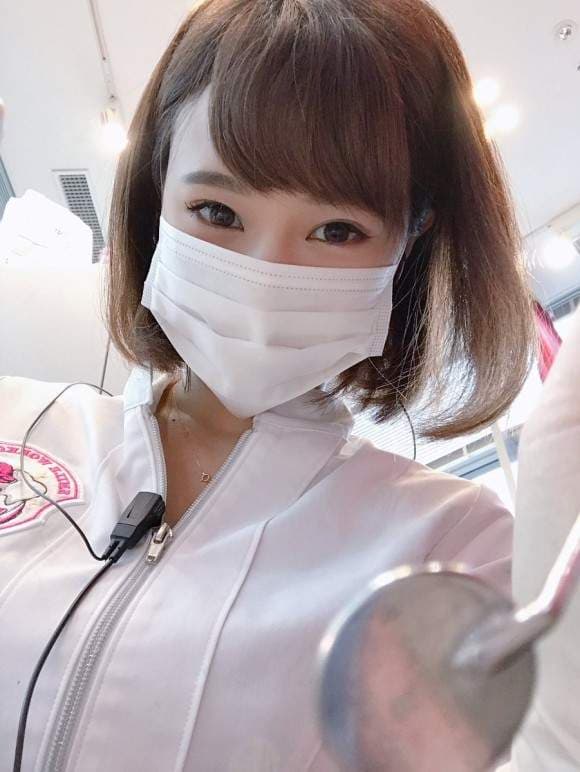 正妹洁牙师《西原爱夏》发炎的我愿意天天到诊所报到请她帮我消肿 正妹洁牙师《西原爱夏》发炎的我愿意天天到诊所报到请她帮我消肿