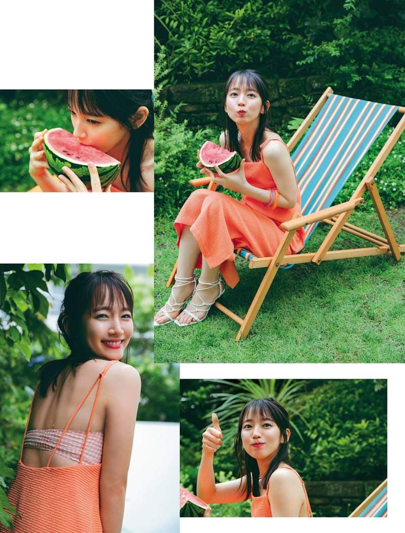最新杂志写真《吉冈里帆》露肩小洋装展现久违的性感