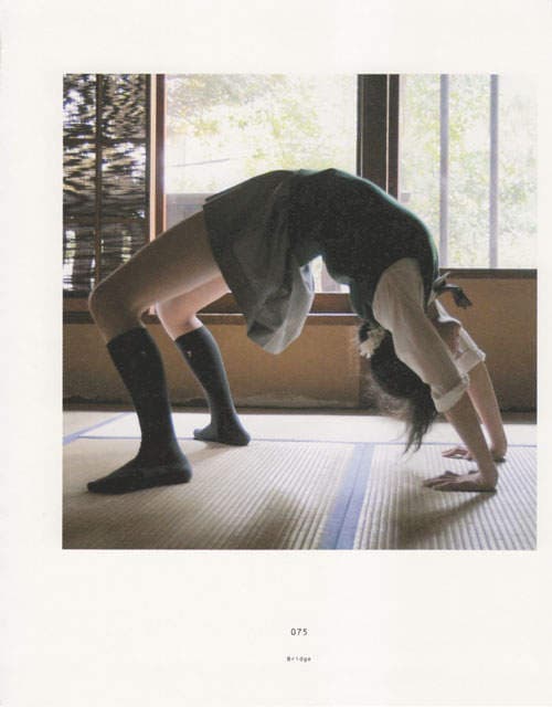 青山裕企《学生妹的妄摄写真》