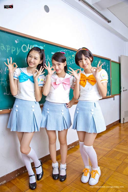 14岁虎牙美少女《平祐奈》原来是平爱梨亲妹妹