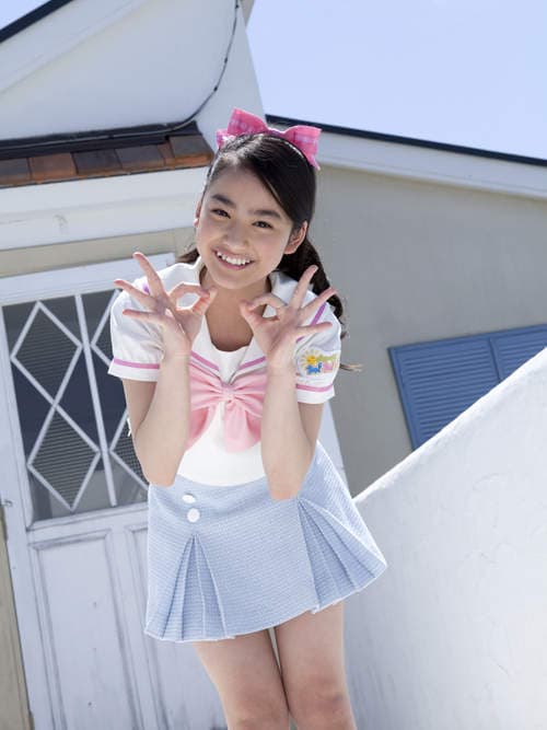 14岁虎牙美少女《平祐奈》原来是平爱梨亲妹妹