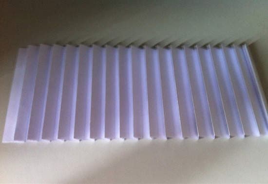 《百褶裙折纸》用纸也可以折出可爱的水手服