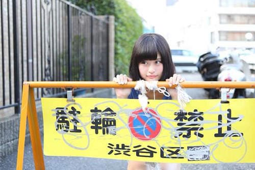 运动会上的《猫耳女孩》原来也是双马尾正妹ෆ◕ㅂ◕ෆ