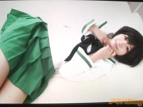 少女与战车AV版　??队装填手VS男优自走砲重砲射击